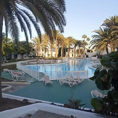 Playa Centro 12 בית הארחה קורלחו